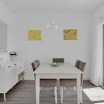 Janelas De Zimbra Lovely With Pool And Sea View By Lisbeyond شقة *