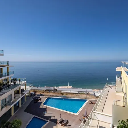 아파트 Janelas De Zimbra Lovely With Pool And Sea View By Lisbeyond 세심브라
